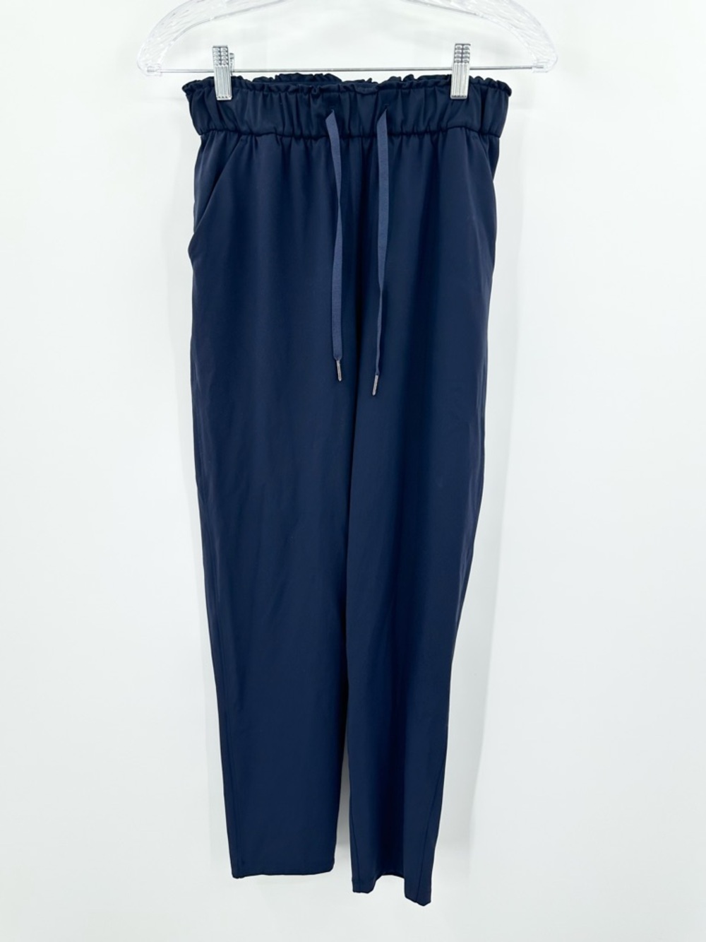 Lululemon Women's On The Fly Pant Navy Blue Size 4